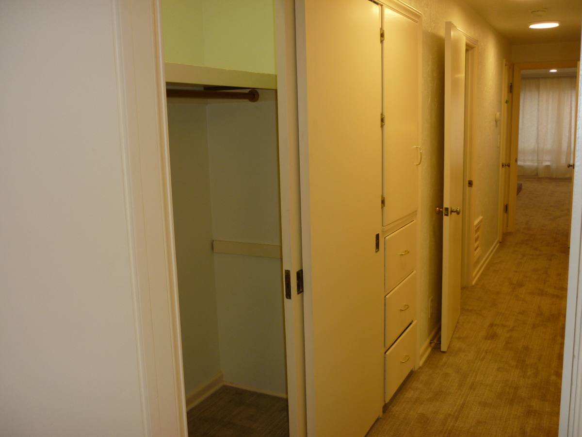Townhouse for rent at 12509 26th Ave NE, Seattle, WA 98125