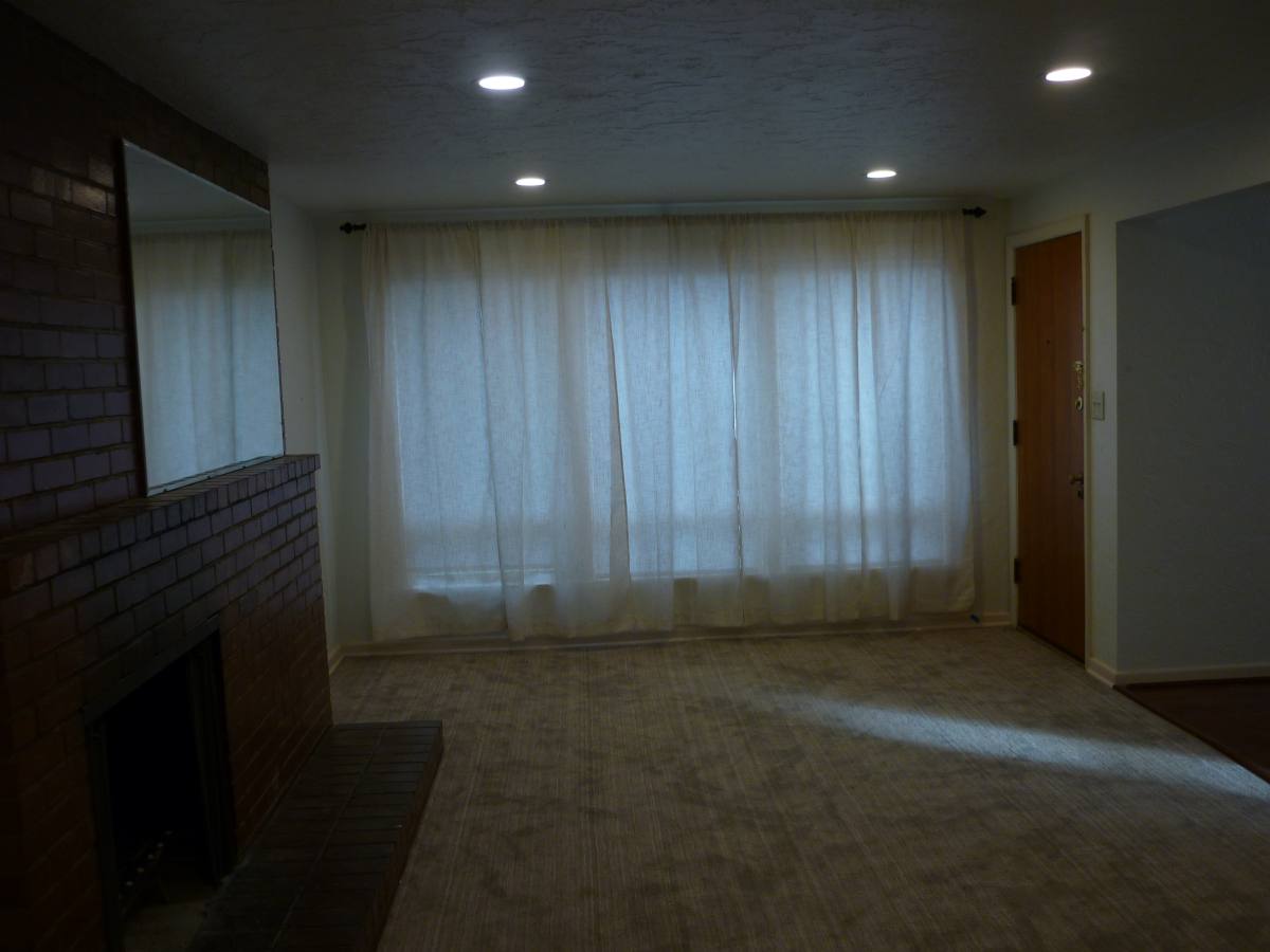 Townhouse for rent at 12509 26th Ave NE, Seattle, WA 98125