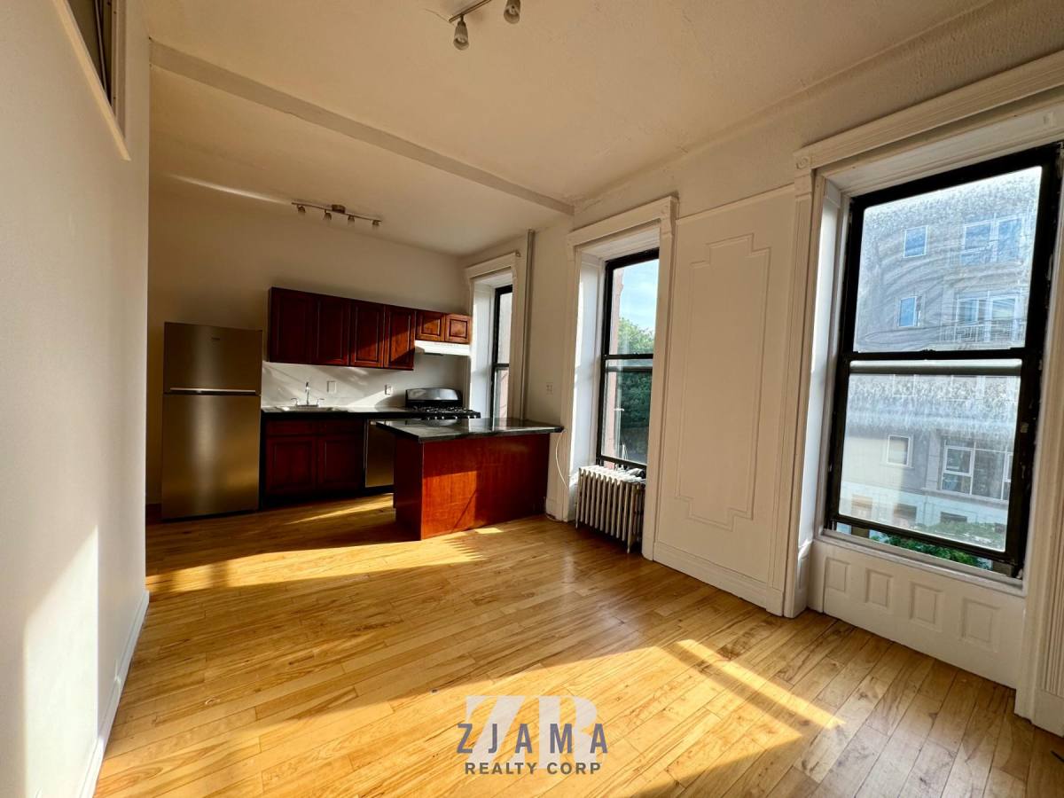 Apartment for rent at 1047 Bedford Ave #B4, Brooklyn, NY 11216