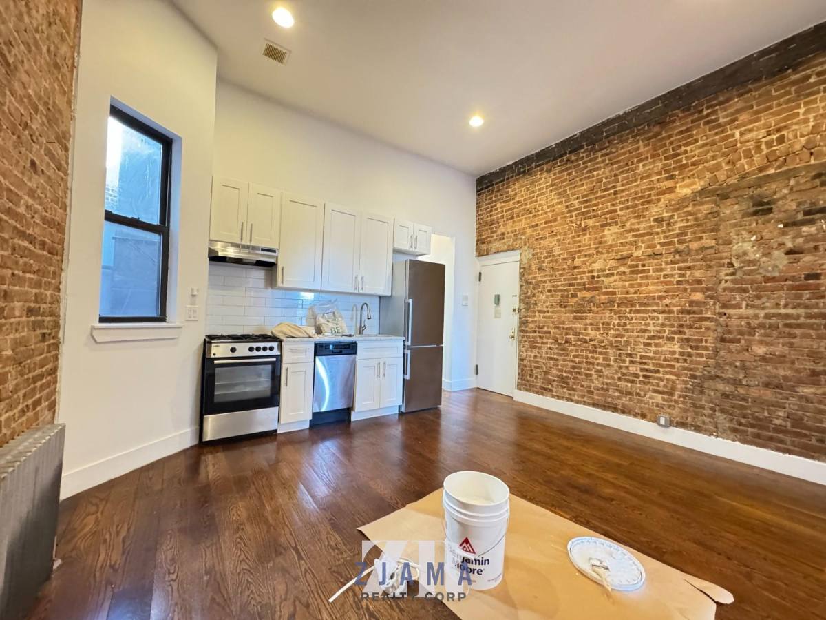 Apartment for rent at 1047 Bedford Ave #C4, Brooklyn, NY 11216