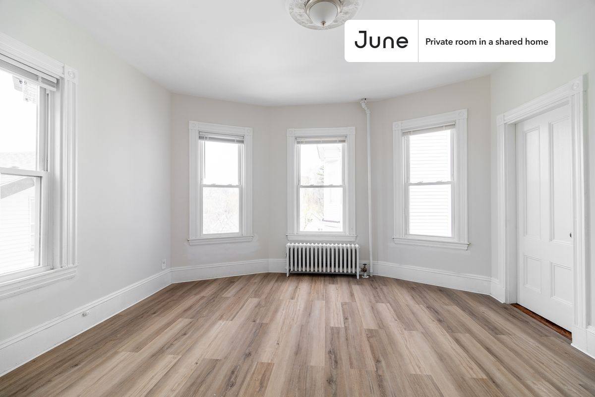 Apartment for rent at 6 Romar Terrace #A, Roxbury, MA 02119