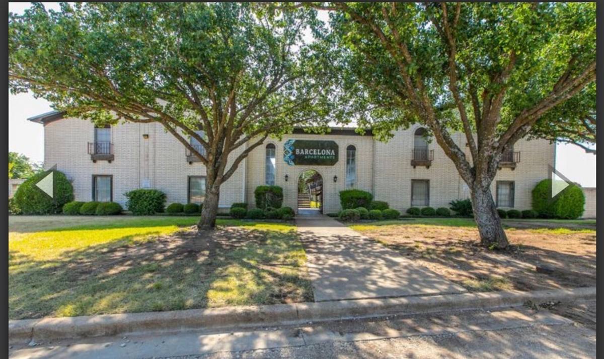 Apartment for rent at 400 Johnson Dr, McGregor, TX 76657