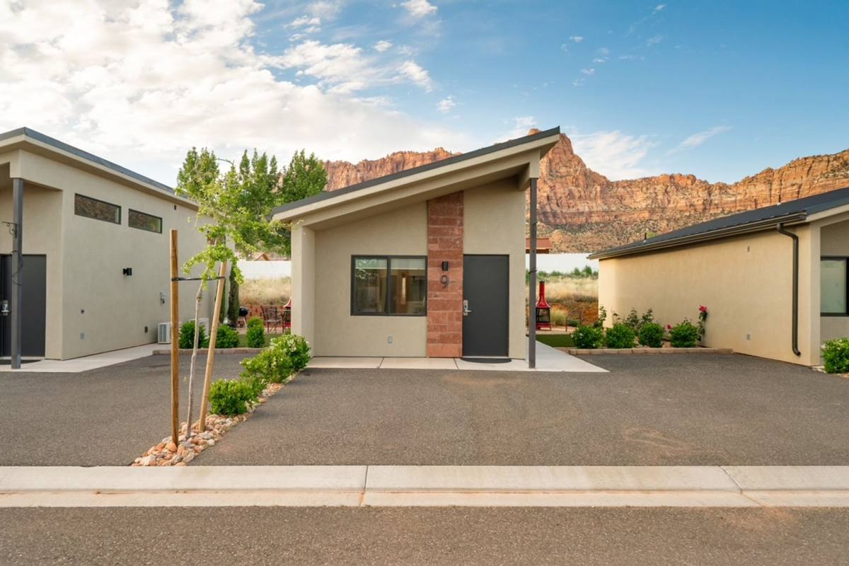 House for rent at 840 N Maple St, Hildale, UT 84784