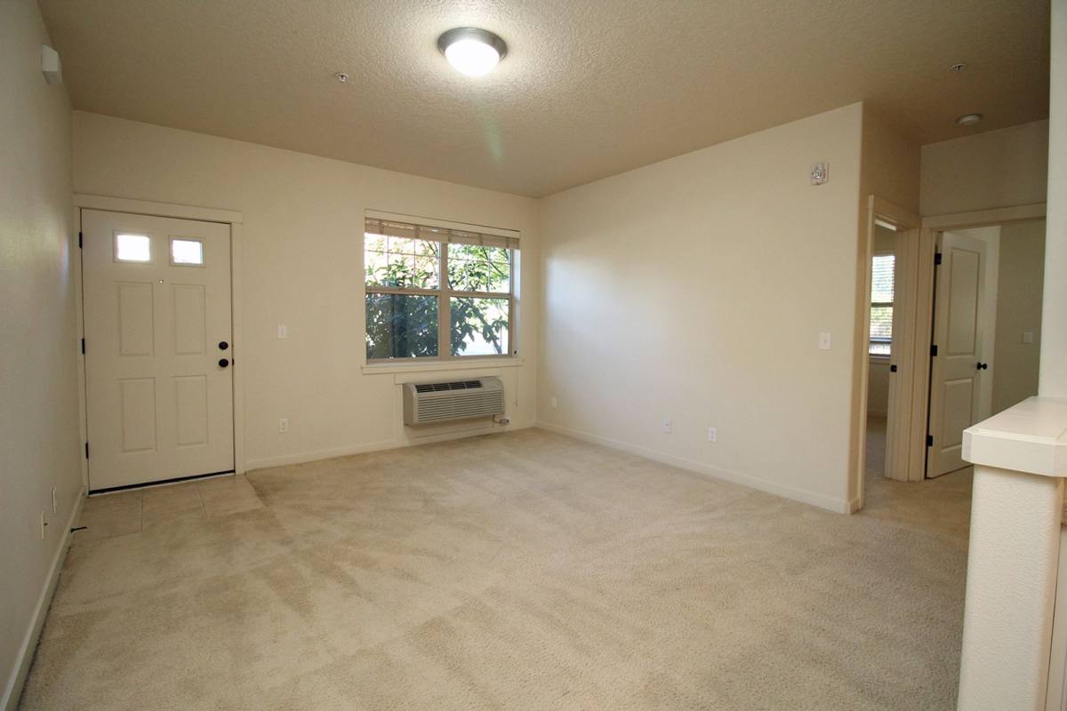 Condo for rent at 690 NE Adwick Dr, Beaverton, OR 97006