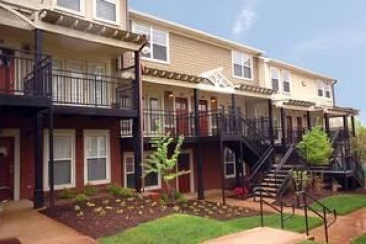 Townhouse for rent at 1830-208 Candlewood Court, Charlottesville, VA 22903