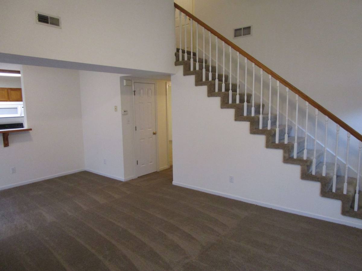 Apartment for rent at 5000-5002 Carrie Ridge Dr, Columbia, MO 65203