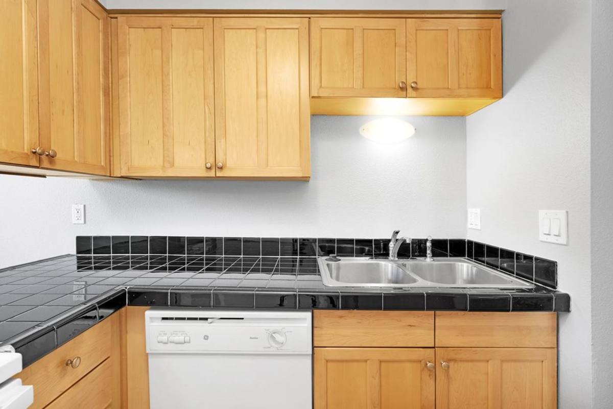 Apartment for rent at 10305 SW Wilsonville Rd, Wilsonville, OR 97070