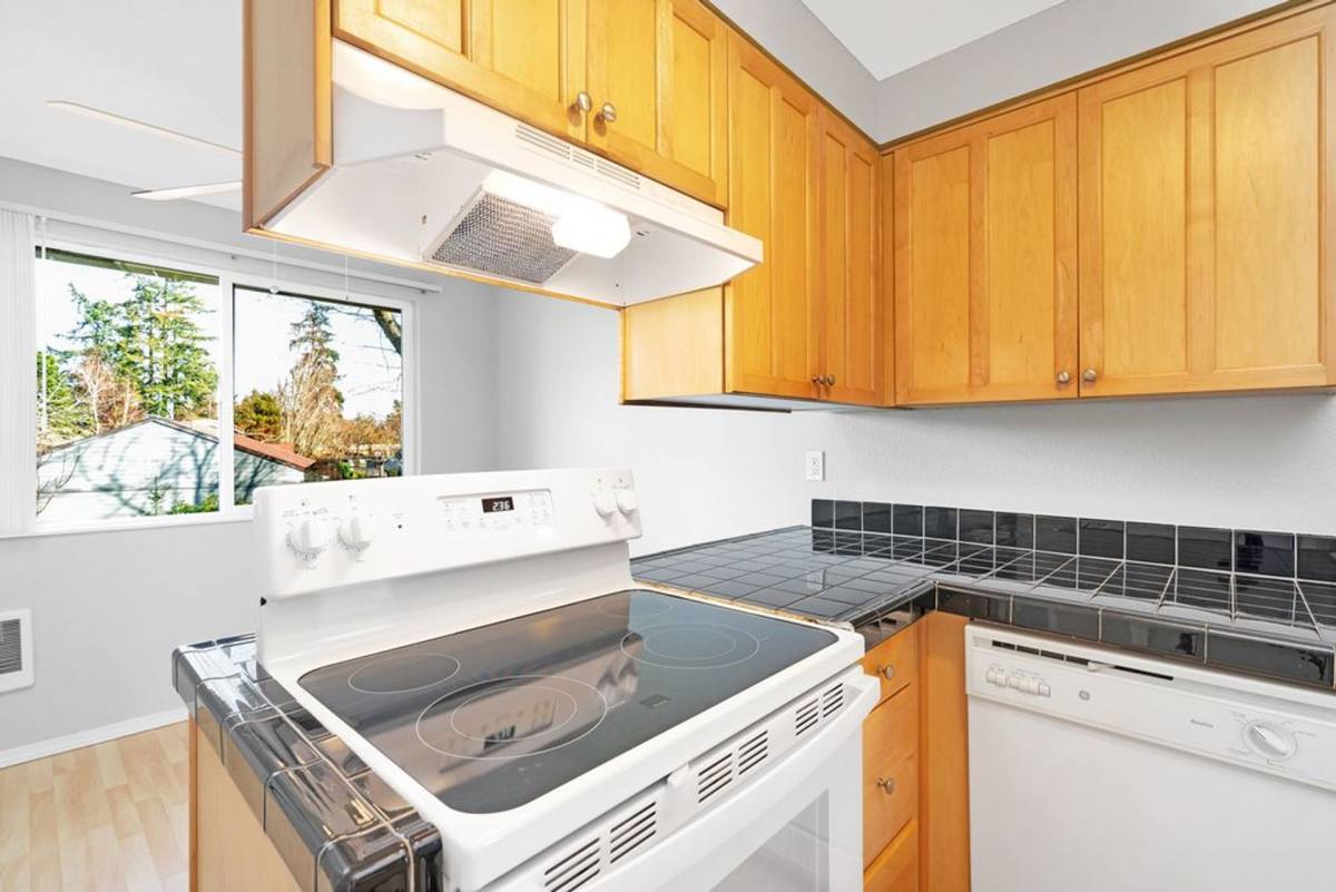 Apartment for rent at 10305 SW Wilsonville Rd, Wilsonville, OR 97070