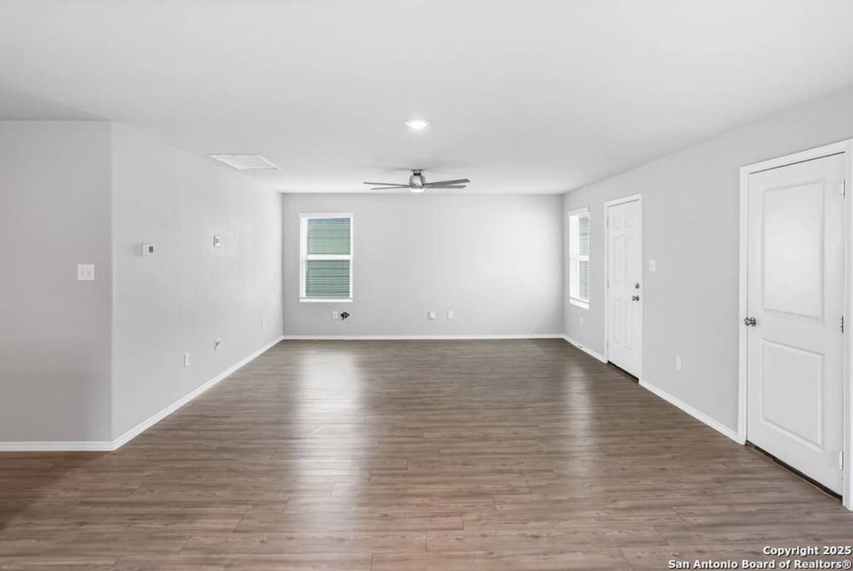 House for rent at 13907 Silos Meadows, San Antonio, TX 78252