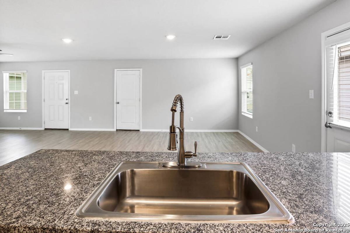 House for rent at 13907 Silos Meadows, San Antonio, TX 78252