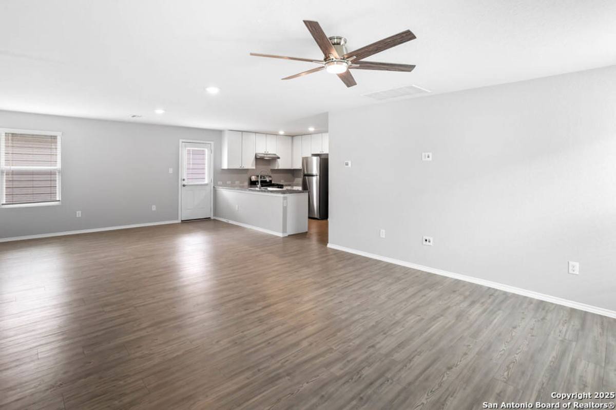 House for rent at 13907 Silos Meadows, San Antonio, TX 78252