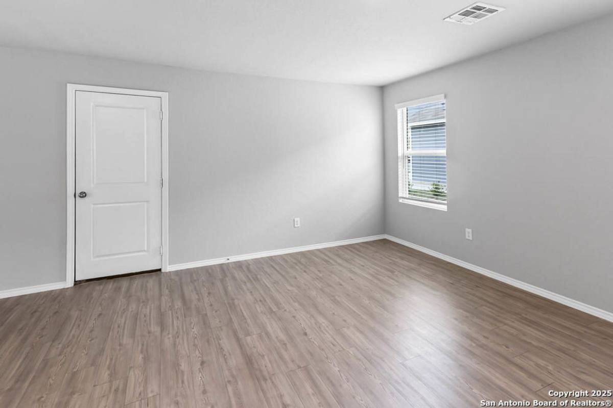 House for rent at 13907 Silos Meadows, San Antonio, TX 78252