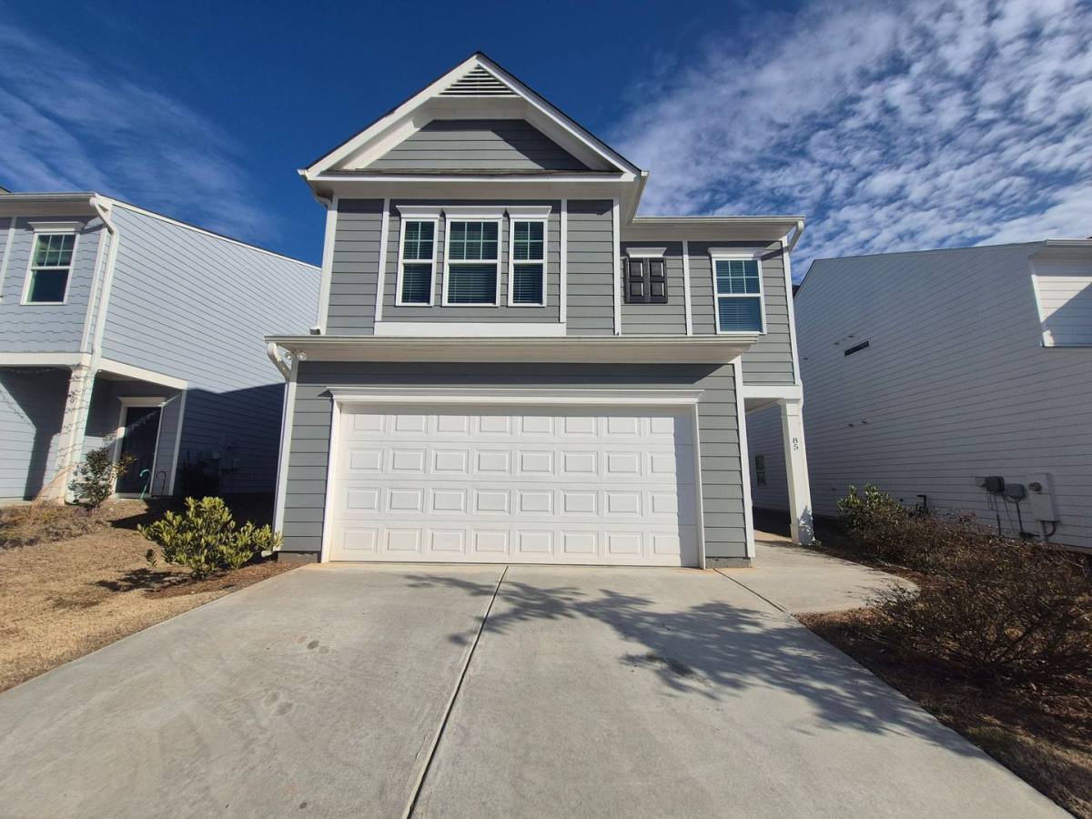 House for rent at 85 Pointe Place, Dawsonville, GA 30534