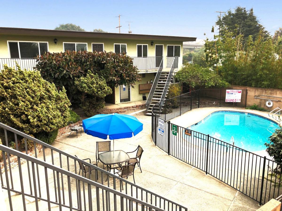 Apartment for rent at 911 Lexington Ave, El Cerrito, CA 94530