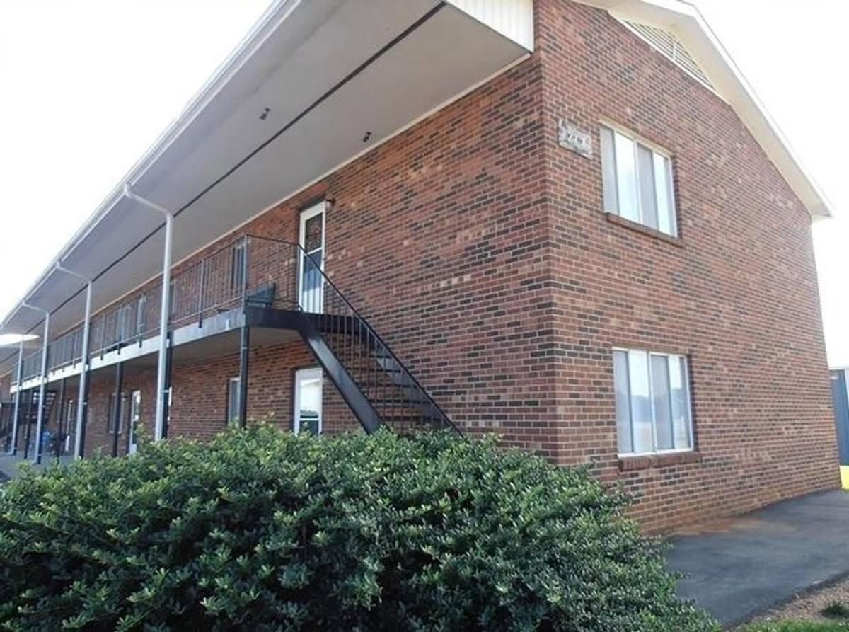 Apartment for rent at 215 - 217 Ingram Dr, King, NC 27021