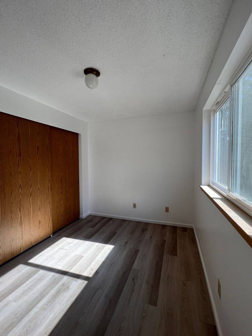 Apartment for rent at 10522 Lake City Way NE, Seattle, WA 98125