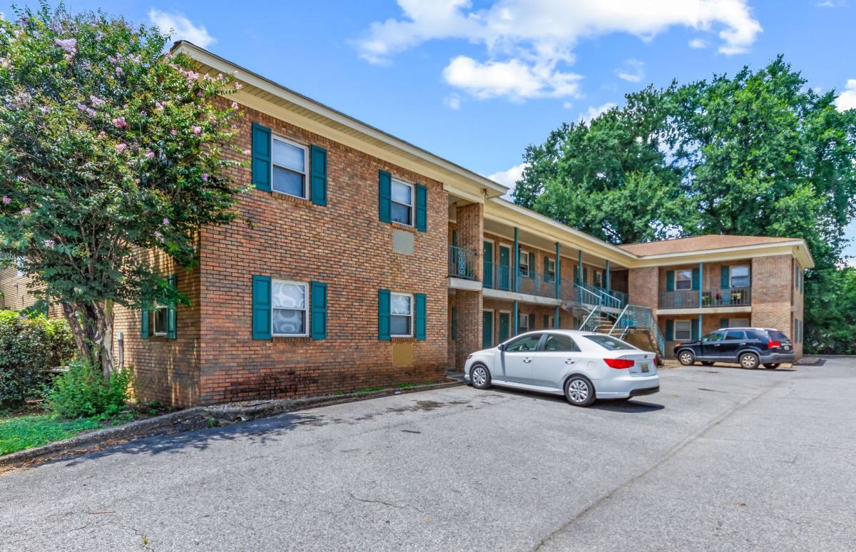 Apartment for rent at 326 Reed St, Tuscaloosa, AL 35401
