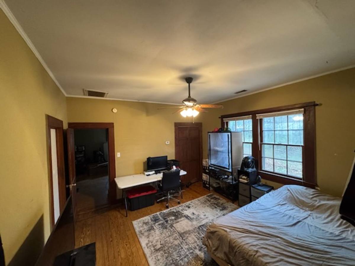 House for rent at 1095 Macon Highway, Athens, GA 30606