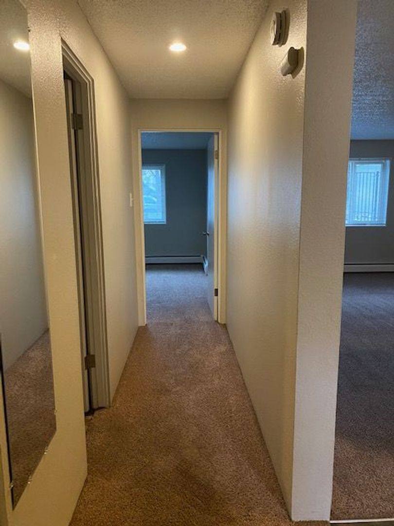 Apartment for rent at 520 W Spruce 527 Alder, Missoula, MT 59802