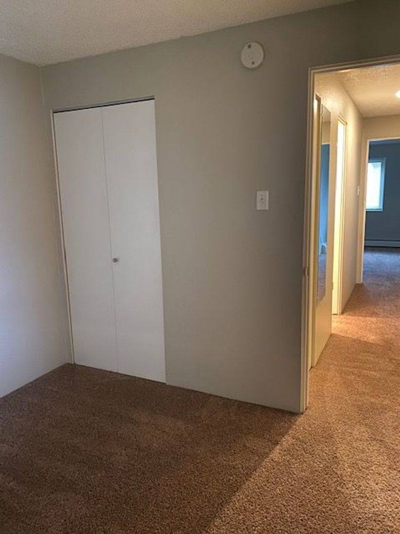 Apartment for rent at 520 W Spruce 527 Alder, Missoula, MT 59802
