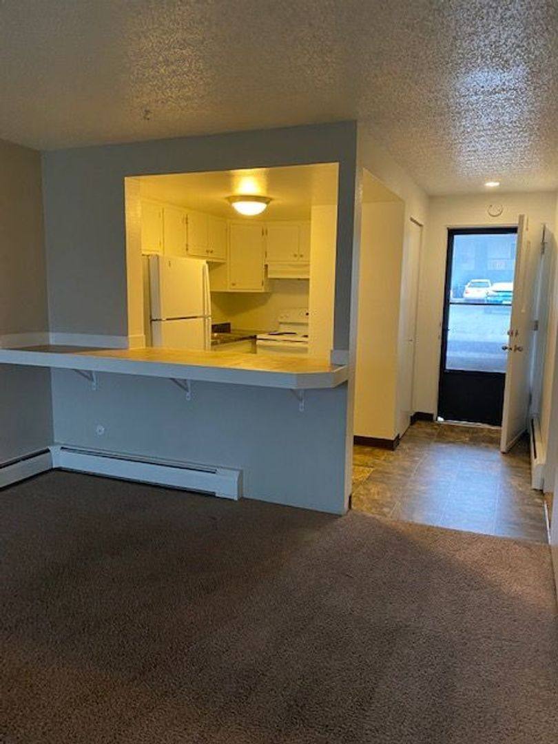 Apartment for rent at 520 W Spruce 527 Alder, Missoula, MT 59802