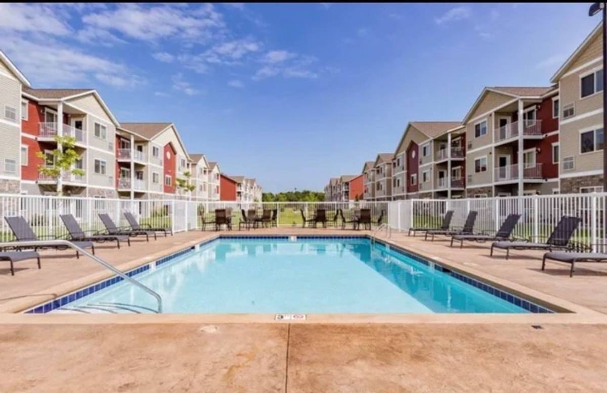 Apartment for rent at 7271 Clearwater Rd, Baxter, MN 56425