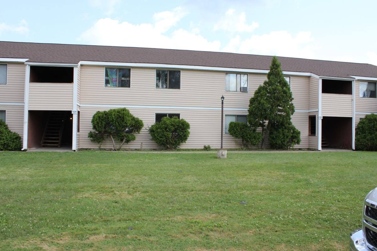 Apartment for rent at 108 Century Rd, Bridgeport, NY 13030