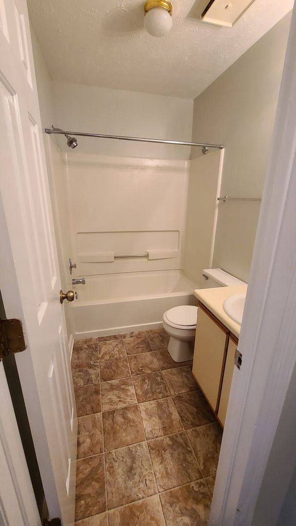 Apartment for rent at 2705-4 Prestonwoods Lane, Fayetteville, NC 28304