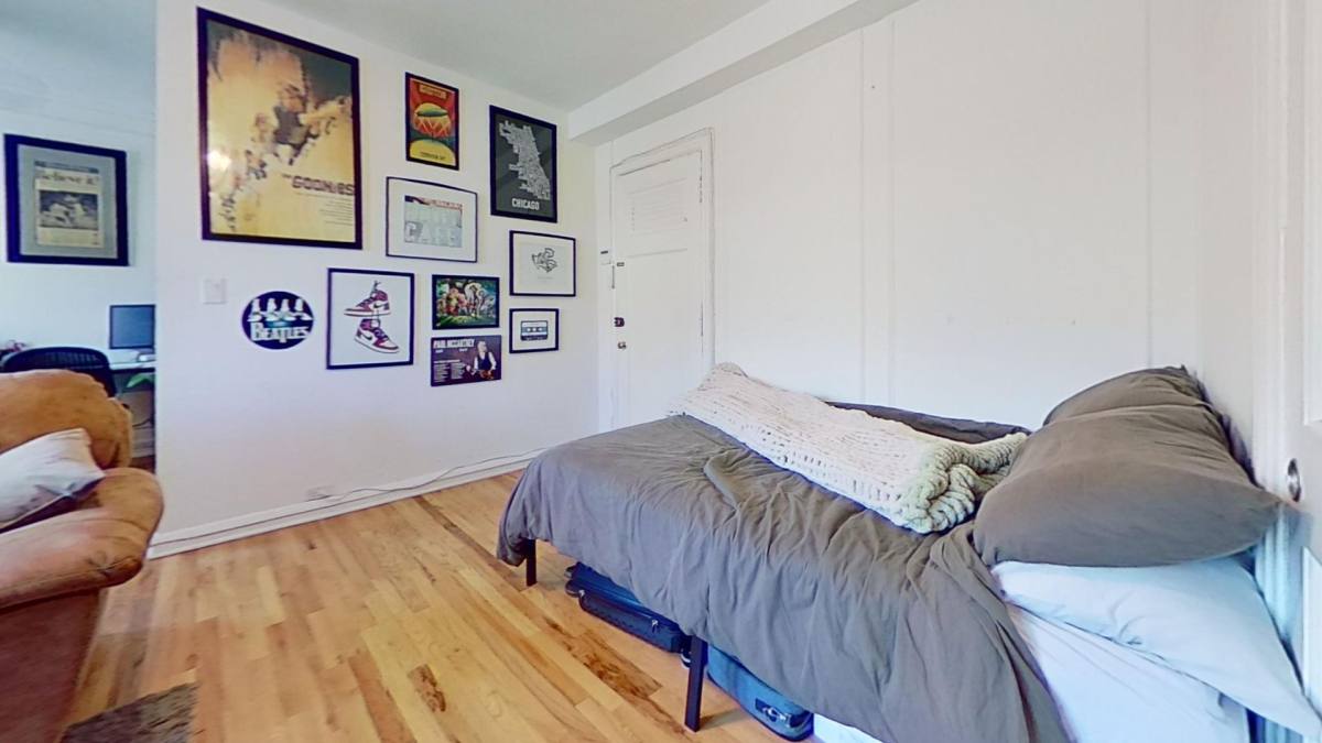 Apartment for rent at 601 W Deming Place, Chicago, IL 60614