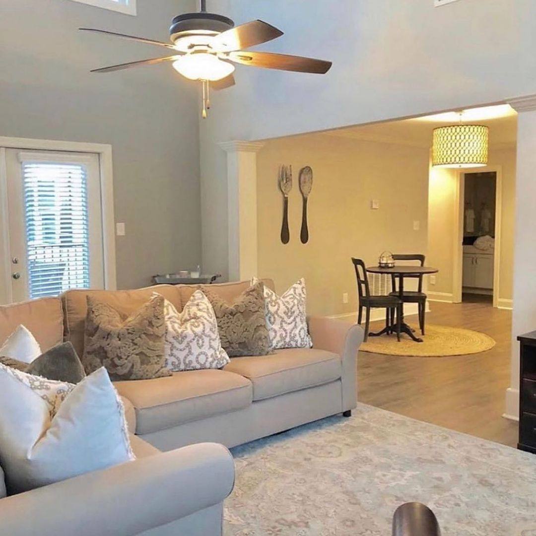 Apartment for rent at 535 Forrest Ave, Gainesville, GA 30501