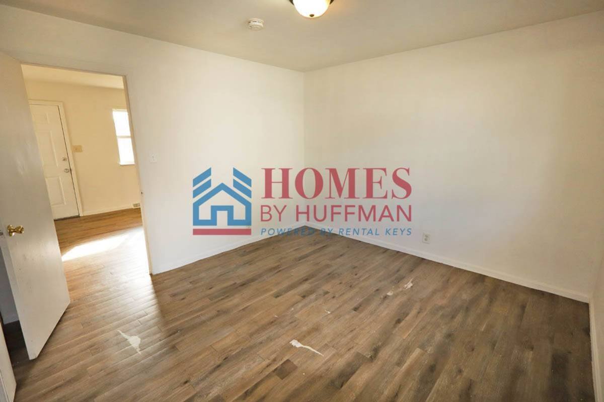 Apartment for rent at 103 E Strain St, Fort Branch, IN 47648