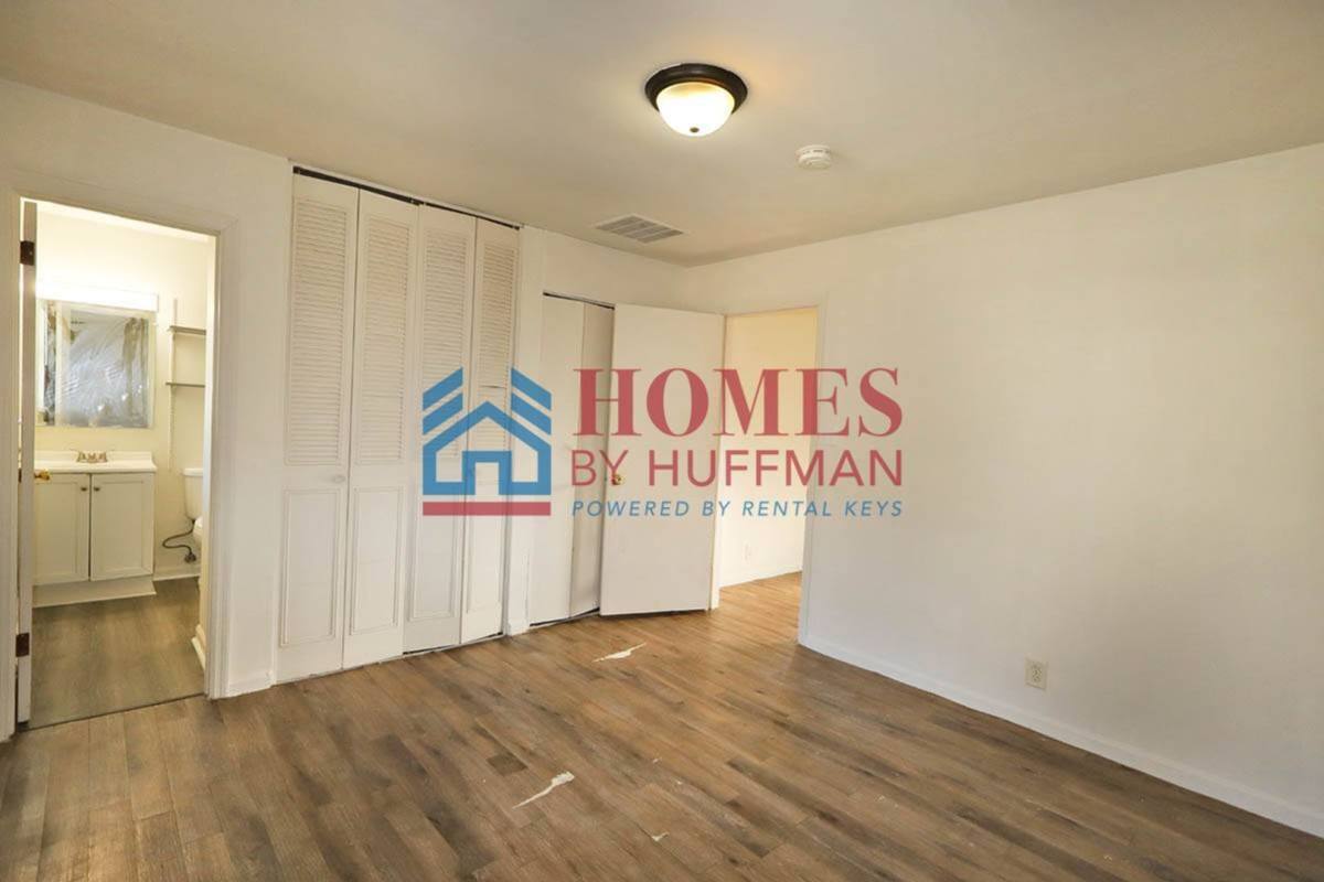 Apartment for rent at 103 E Strain St, Fort Branch, IN 47648