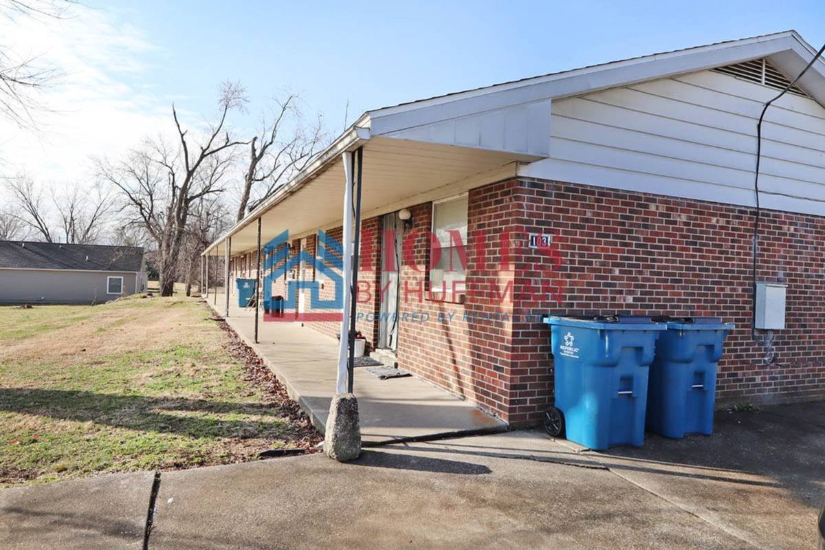 Apartment for rent at 103 E Strain St, Fort Branch, IN 47648
