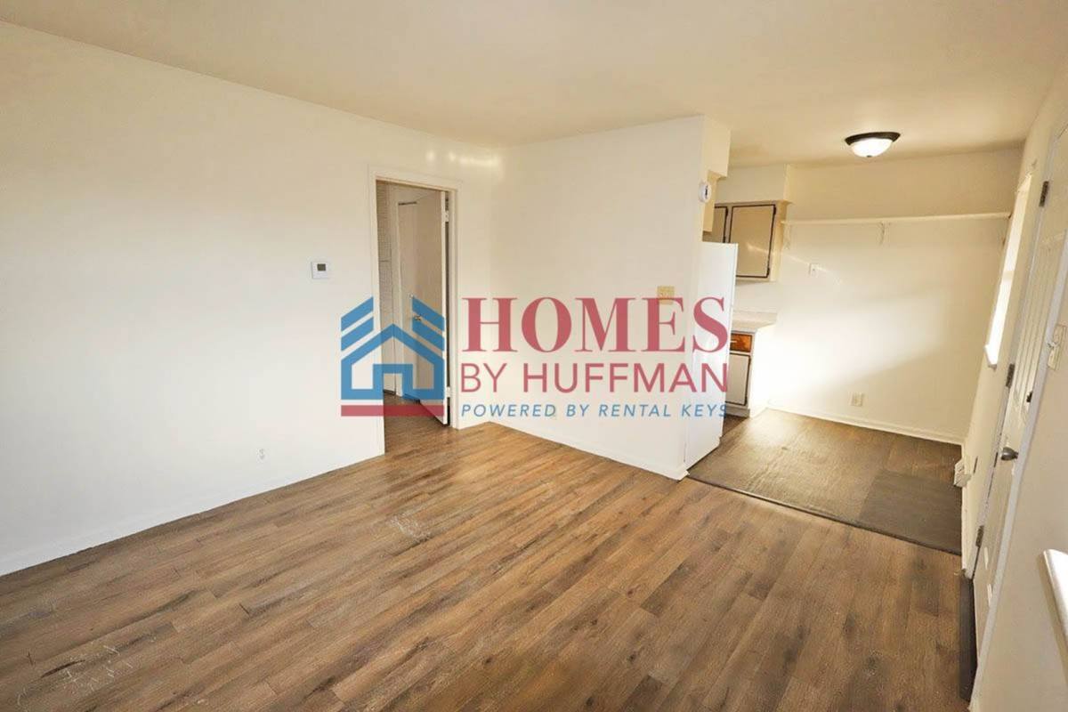 Apartment for rent at 103 E Strain St, Fort Branch, IN 47648