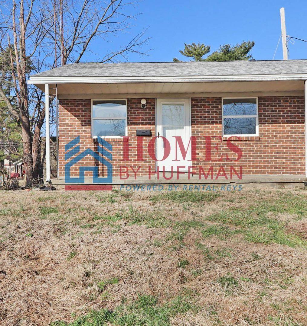 Apartment for rent at 103 E Strain St, Fort Branch, IN 47648