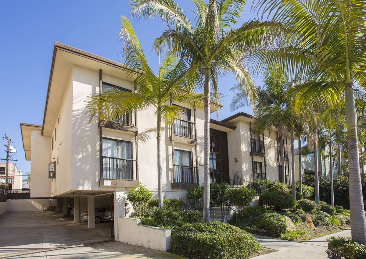 Apartment for rent at 7601 Eads Ave, La Jolla, CA 92037