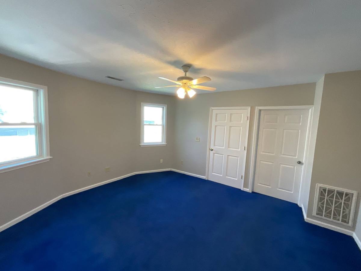 Apartment for rent at 3449 Erin Ave, Cleveland, OH 44113
