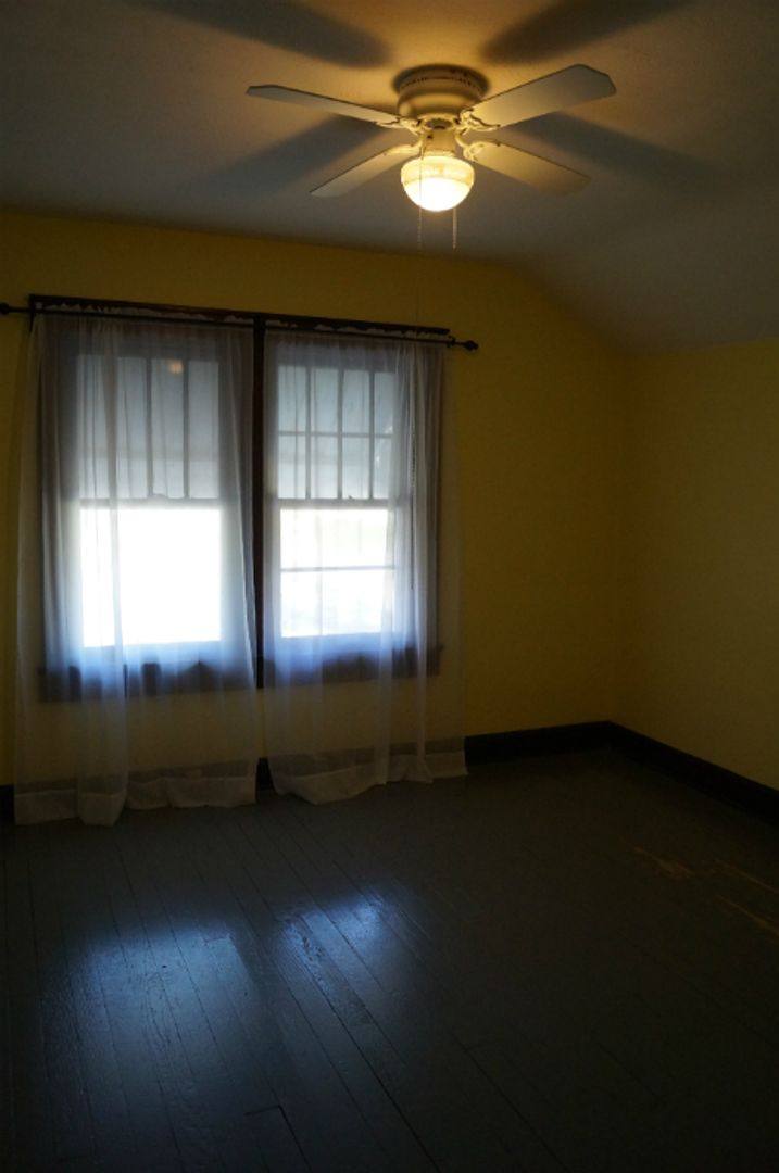 Apartment for rent at 817 W 11th St, Bloomington, IN 47404
