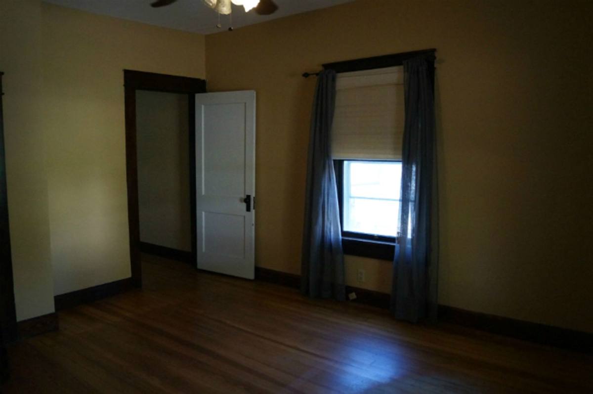 Apartment for rent at 817 W 11th St, Bloomington, IN 47404