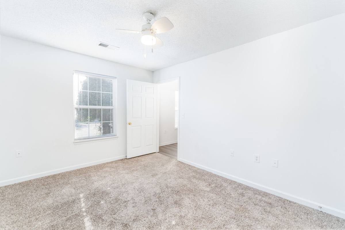 Apartment for rent at 1919 Spring Garden St, Greensboro, NC 27403