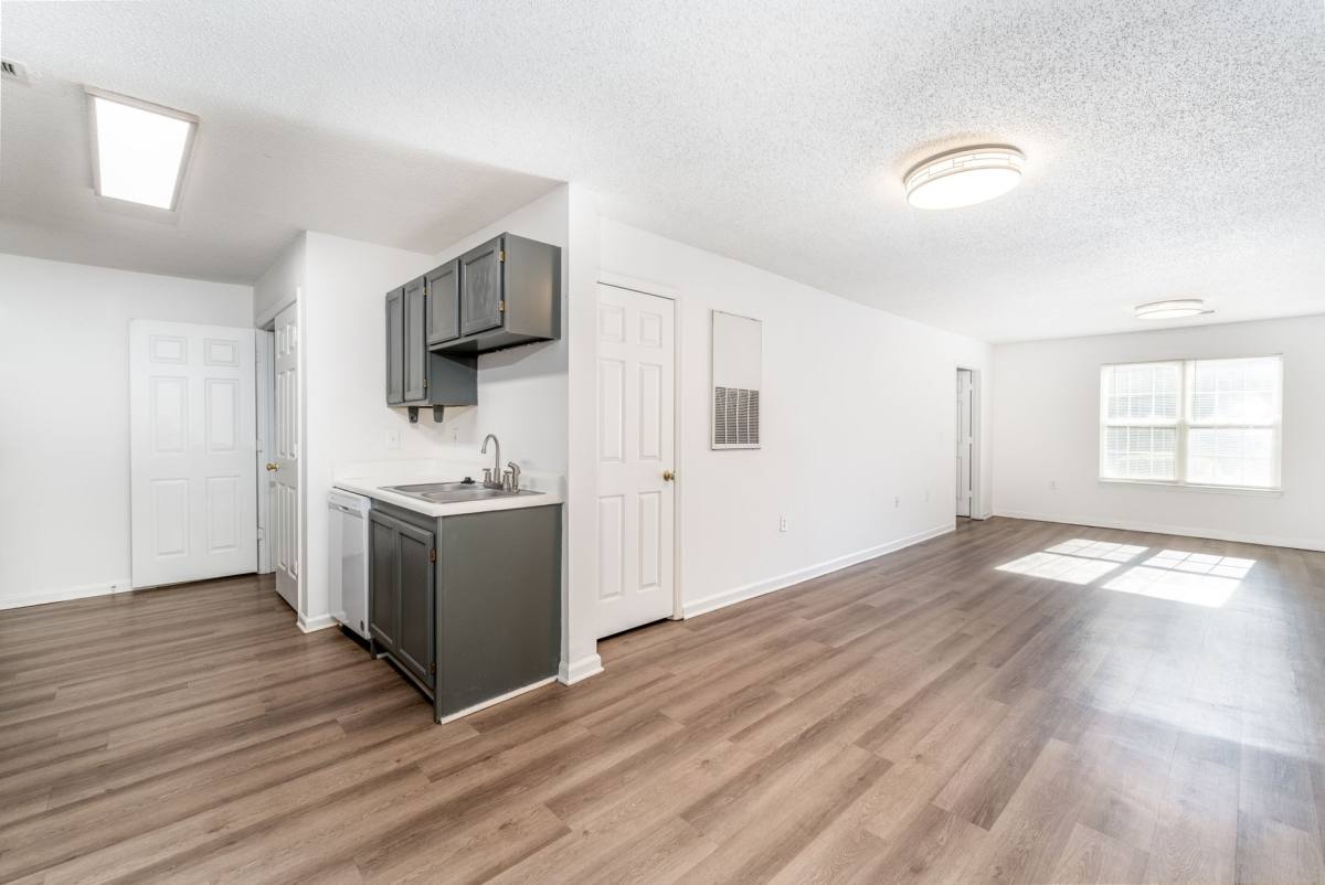 Apartment for rent at 1919 Spring Garden St, Greensboro, NC 27403