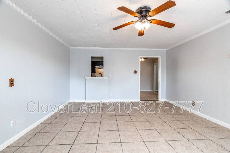 House for rent at 1006 Sumner Dr, San Antonio, TX 78218