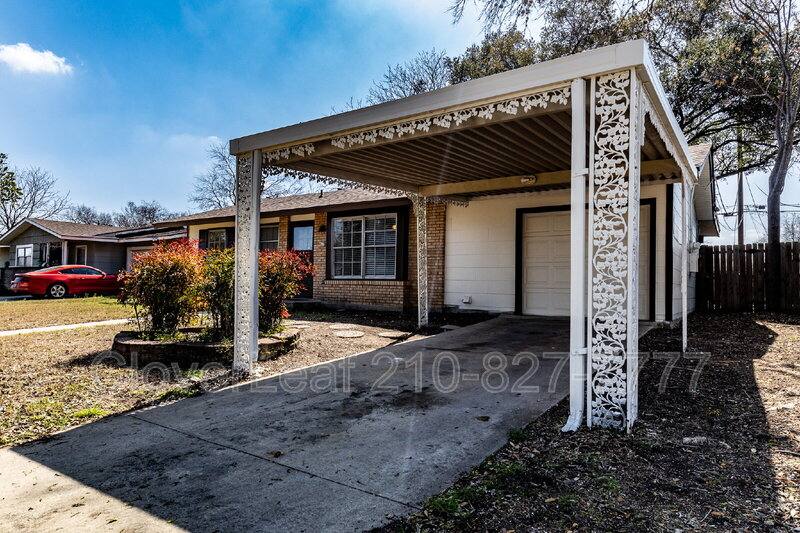House for rent at 1006 Sumner Dr, San Antonio, TX 78218