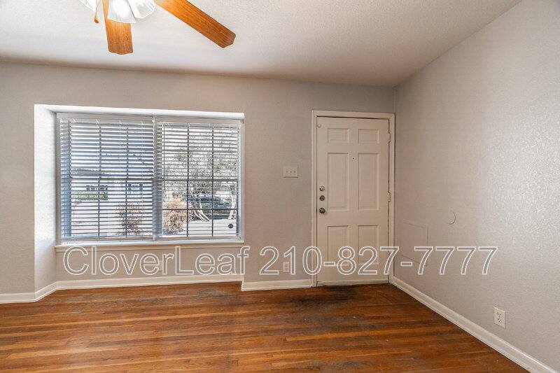 House for rent at 1006 Sumner Dr, San Antonio, TX 78218