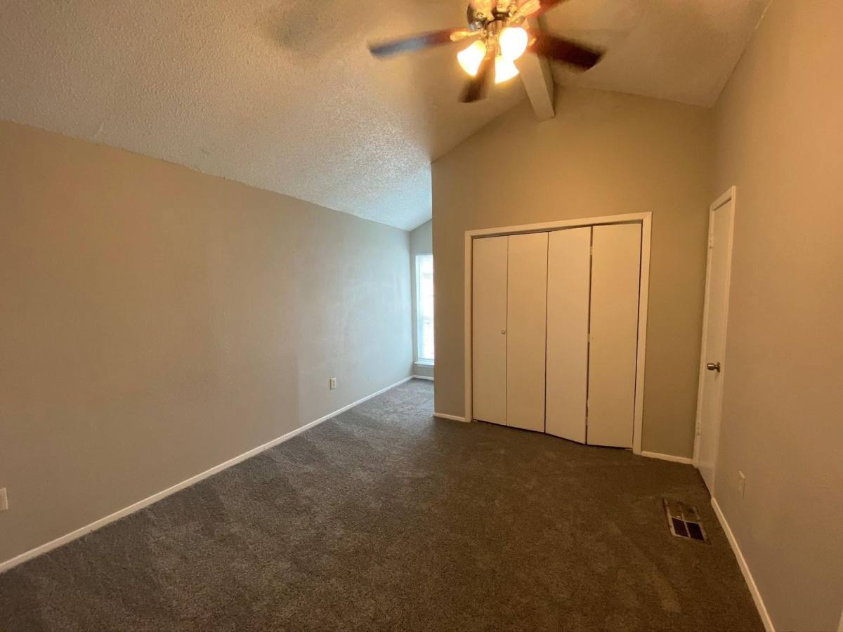 Townhouse for rent at 9696 Walnut St #1502, Dallas, TX 75243