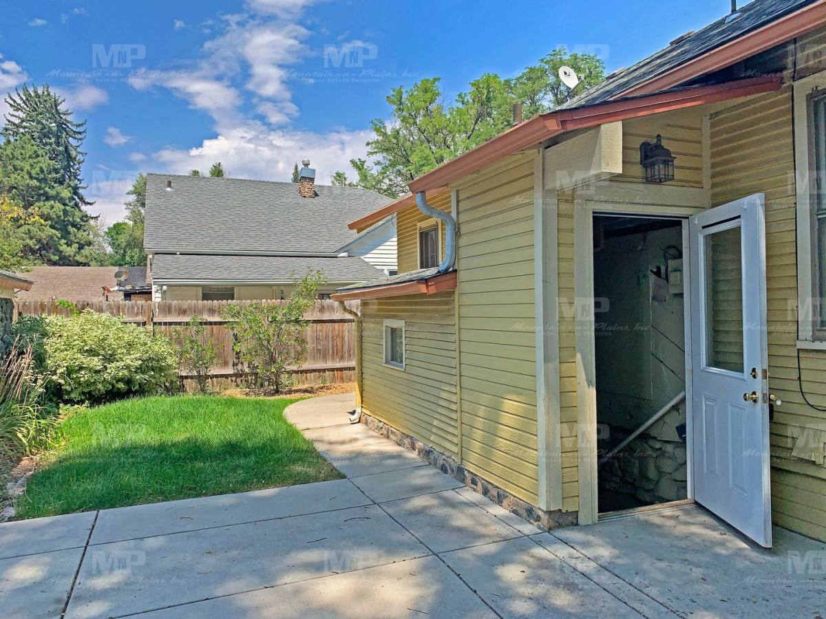 Townhouse for rent at 645 1 2 S Loomis Ave, Fort Collins, CO 80521