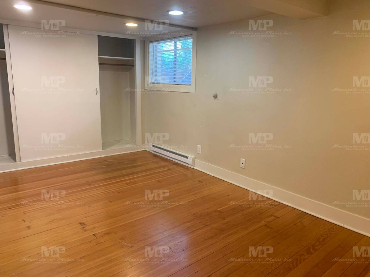 Townhouse for rent at 645 1 2 S Loomis Ave, Fort Collins, CO 80521