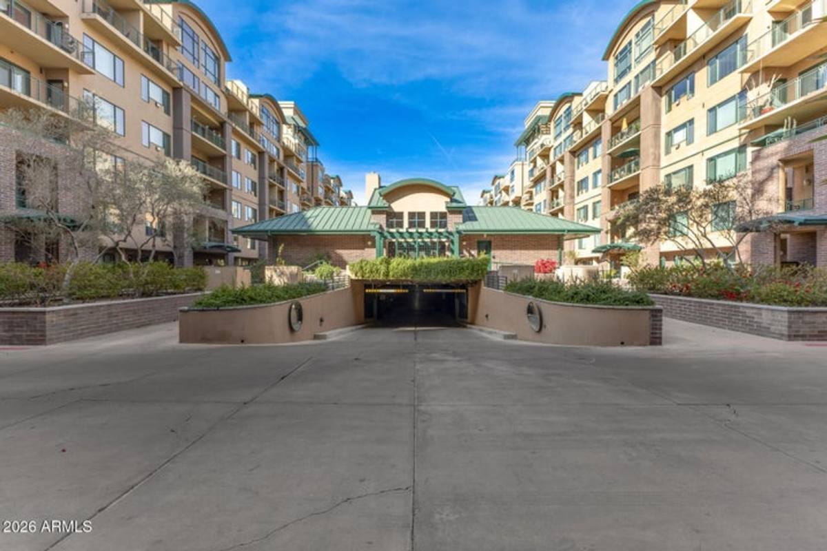 Apartment for rent at 2302 N Central Ave, Phoenix, AZ 85004