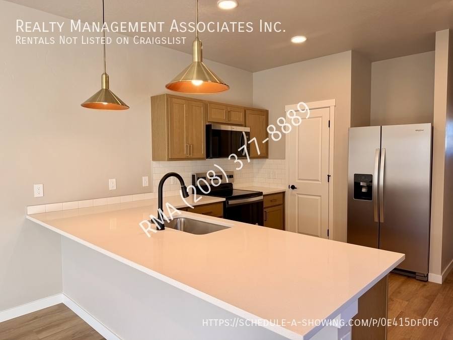 Townhouse for rent at 13817 W Audra Lane #103, Boise, ID 83713