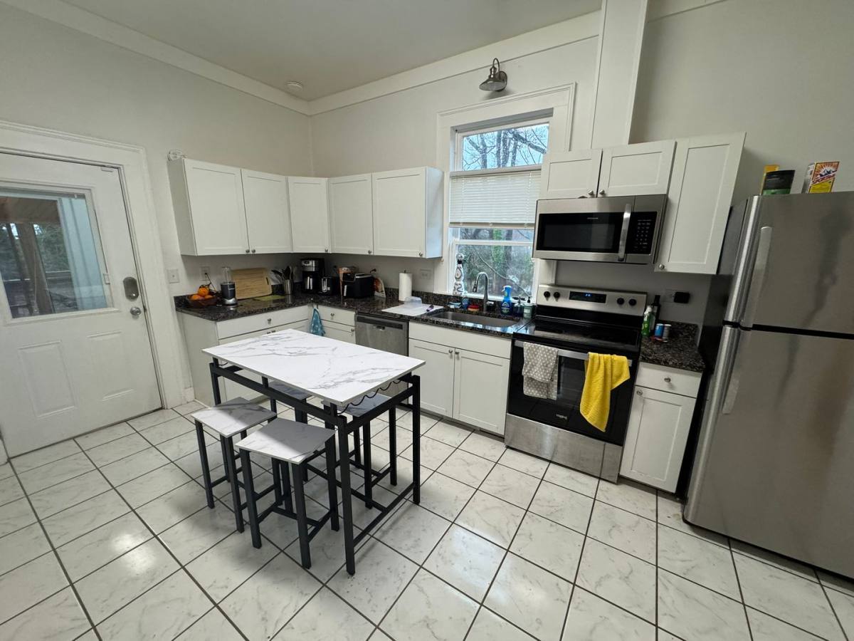 House for rent at 792 Little Oconee St, Athens, GA 30605